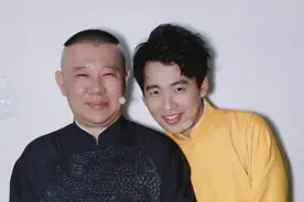 郭麒麟当众嘲笑亲爹“智商低”，以为没大没小，其实是幸福的表现图片