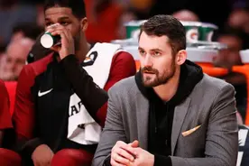 NBA下赛季性价比最低的球员图片
