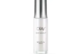 Olay5款热门精华：淡斑小白瓶VS光感小白瓶如何选？超A瓶不太A图片