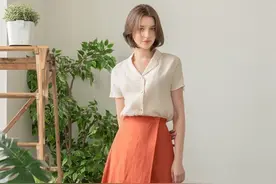环球美女：安吉丽娜·丹妮洛娃图片