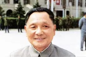 面对老蒋的围追堵截，如何建立稳固的根据地？邓小平一语道破玄机图片