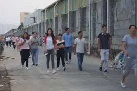 工厂打工人群的纪录片：连续上夜班一个月，到手工资只有4500图片