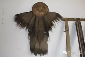 箬帽、蓑衣、油纸伞！那些沉静在岁月中的雨具图片