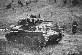 二战德国Pz.Kpfw.38D轻型坦克，一款图纸上的装甲武器图片