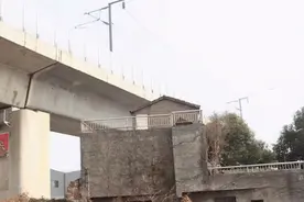 江苏钉子户狮子大开口，向开发商索要1000万拆迁款，结局沦为笑话图片