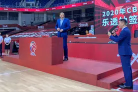 45岁巴特尔成人生赢家，儿女继承母亲容貌，内蒙古篮坛“扛把子”图片