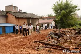 不断建房、不断空置，农村“空心村”如何解决？专家给出了解答图片