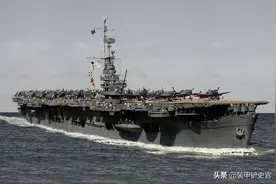 最坚挺"薄皮航母"：神风特攻撞得我碎片横飞，可我就是沉不了图片