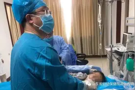 10岁女孩吃下22厘米长辫子腹痛不止，竟是长发公主综合征图片