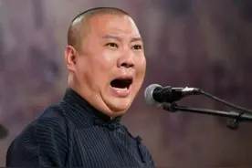 畸形饭圈？吴亦凡事件曾在德云社上演，郭德纲是如何逃过一劫的图片