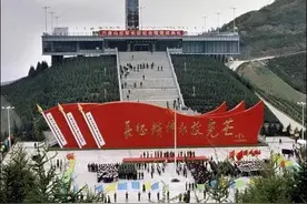 登六盘山（外五首）图片