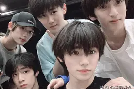 时代少年团被围堵，队长马嘉祺怒斥私生饭，队友纷纷发博附和图片