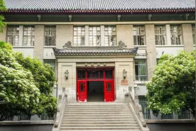 南京大学公布拟录取名单，该专业扩招一倍多，初试最高分419分图片