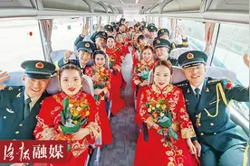 恭喜！火箭军驻洛某部举行集体婚礼，“东风快递”小哥哥喜提幸福图片