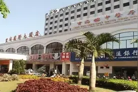海口望海楼的辉煌就他的神话，拥有千万！一夜之间白了头发图片
