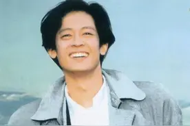 王志文与妻子共同成长，婚姻麦田里花开灿烂图片