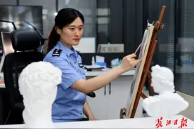 神还原逃犯三十年后真容，全国首个人像重构女警被尊称为“相面师”图片