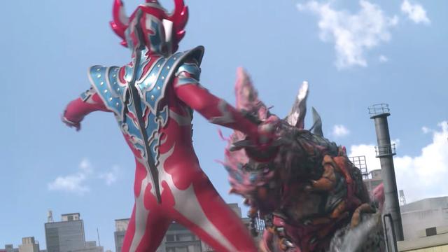 泰迦奥特曼：美利花是智能机器人，使命是关掉乌拉