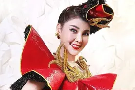 著名歌唱家乌兰图雅：草原上走出的蒙古之花，失恋后仍向往爱情图片
