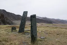 神秘的蒙古石碑：直立在草原上3千多年，连俄罗斯等国都有所分布图片