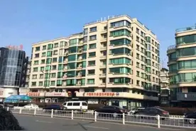 在家能看断桥残雪！罕见“西湖一线湖景房”1350万起拍！背后原因令人叹息图片