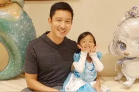 立威廉女儿长大了，五国混血却有一张中式脸，选择性继承爸爸基因图片