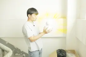外形酷似哆啦A梦，这样的智能早教机器人，让孩子赢在起跑线！视频封面