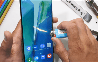 三星Note20 Ultra暴力测试！火烤虐机：屏幕永久损坏图片