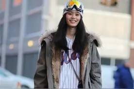 今冬“过膝袜”可少不了，遮肉保暖又减龄，有品位的女人最爱穿它图片