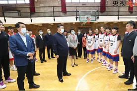 「央视快评」立大志 明大德 成大才 担大任图片