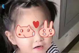 小女孩点外卖按错数字买100碗面条，爸爸以为是中奖，小棉袄漏风图片