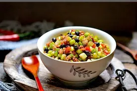 最让人“恶心”的菜名，俗称“苍蝇头”，老外：这怎么让人咽下去图片
