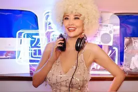 80后无人不识，70后无人不爱，你还记得电音嗓张蔷吗？图片