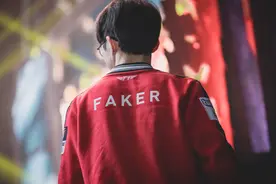 LOL界最广为人知的选手——Faker，与他的登神长阶图片