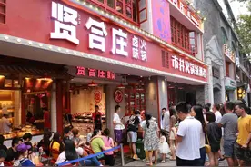 熬垮无数网红店，被全网吐槽！最容易翻车的产品，到底冤不冤？图片