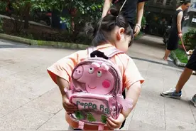 孩子第一次上幼儿园，哪些话不能说、哪些事不能做，家长心里有数图片