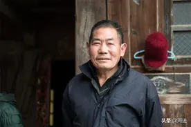 古稀老人远行千里打工年挣数万，是我见过年龄最大的“打工仔”图片