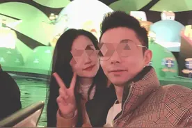 “即使结婚也是当备选，随时可以抛弃我，和有钱的人在一起。”图片
