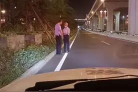 【护航全运 平安西安】八旬老人深夜走失，民警暖心寻回助团聚图片