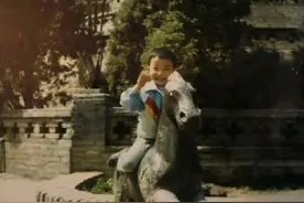 黄轩父亲：为公益事业伟大献身，却给儿子深深的痛和悔恨图片