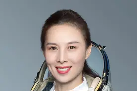 王亚平首次给地面拍大片，从中国空间站拍下10张图，分别是哪里？图片