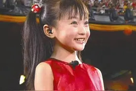 9岁奥运成名，13岁和37岁男星演情侣，被母亲毁掉的林妙可今怎样?图片
