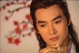 金庸小说当中是否有人物，能够避开古龙小说中李寻欢的飞刀呢？图片