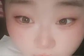 大衣哥女儿近照变美，瓜子脸明显不似2百斤，辍学与大学生相亲图片