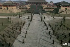 新三国：董卓叛变，掌握大权图片