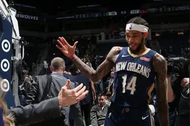 5年1.7亿！22岁砍49+8+6！锡安：我以为他是辅佐我的图片