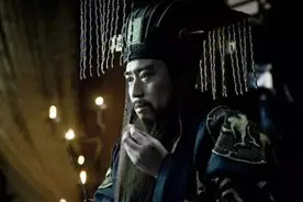 在秦朝，为何上至贵族下至平民都崇尚“黑色”？图片