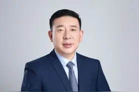 脑海深处的“探秘人”——访上海新华医院神经外科主任李世亭教授图片