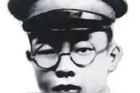 他是军长，在担架上指挥战斗，如今曾外孙女是美艳女星图片