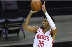 美媒评现役十大中锋，大帝屈居第二图片